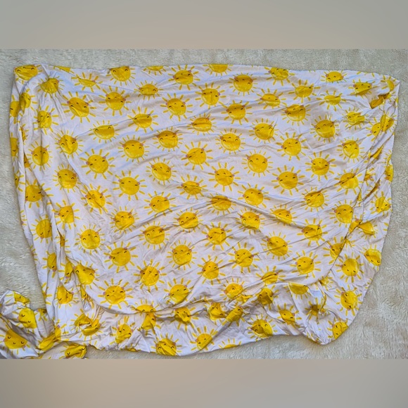 LS Sun Crib Sheet - Picture 3 of 6